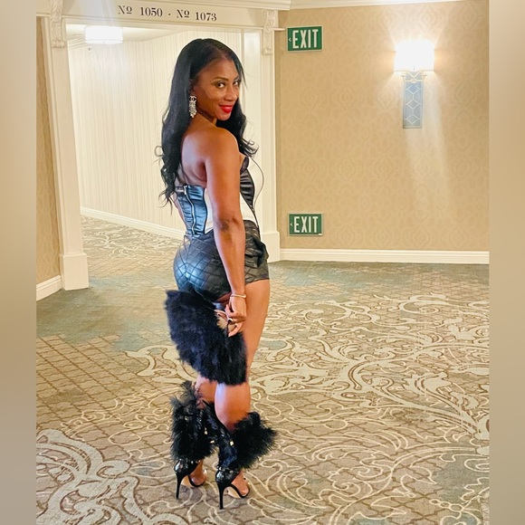 Meet your Posher, Tanisha - Picture 7 of 14